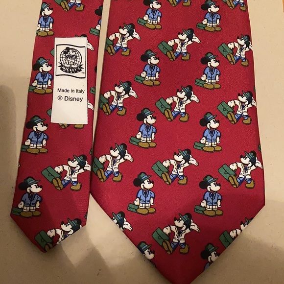 Vintage Mickey Suitcase design made in Italy 100% Silk - Picture 2 of 5